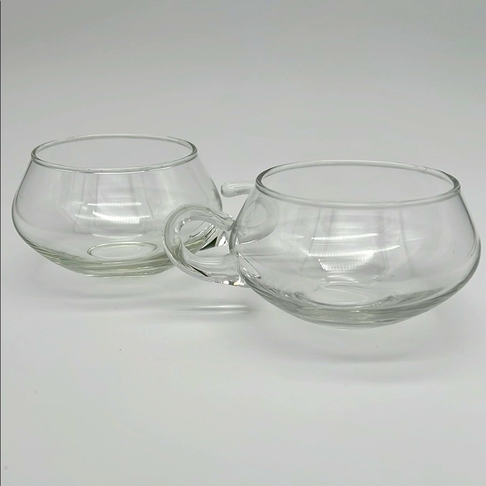 Vintage Moderno by Riekes-Crisa Hand Blown Clear Glass Punch Cups (Set of 2) - Picture 3 of 9